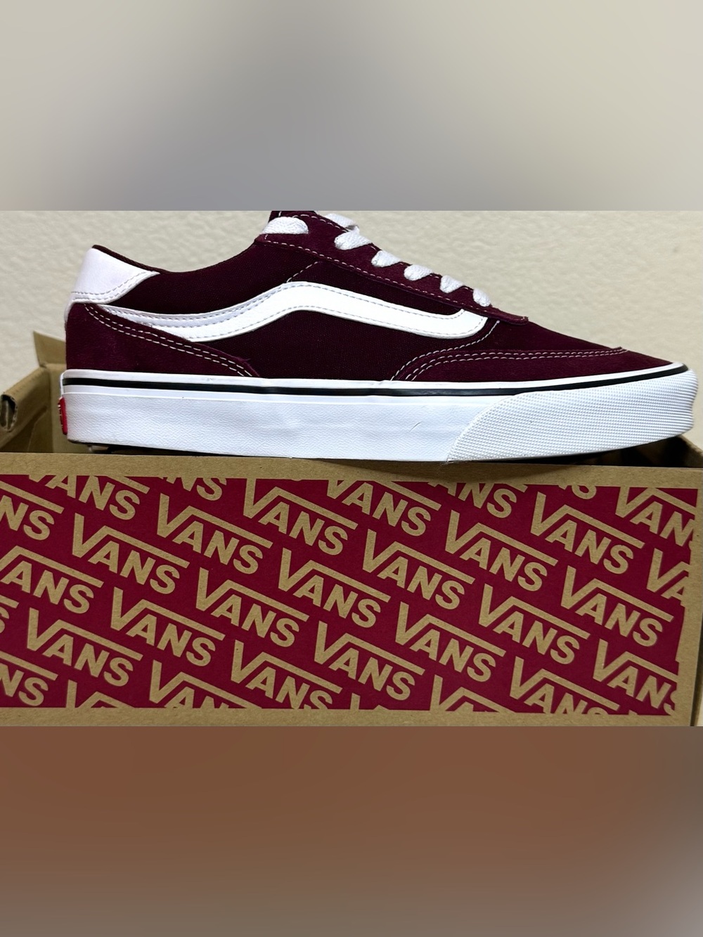 Vans Brooklyn LS Port Royale Burgundy Suede Canvas Sneakers Womens Size 8 - Picture 1 of 11